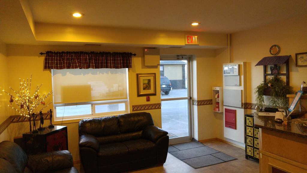 Crossfield Country Inn ภายนอก รูปภาพ