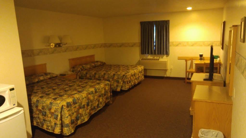 Crossfield Country Inn ภายนอก รูปภาพ
